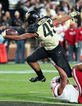 Devin Mockobee touchdown 2022 Nebraska vs Purdue football USATSI_19242312